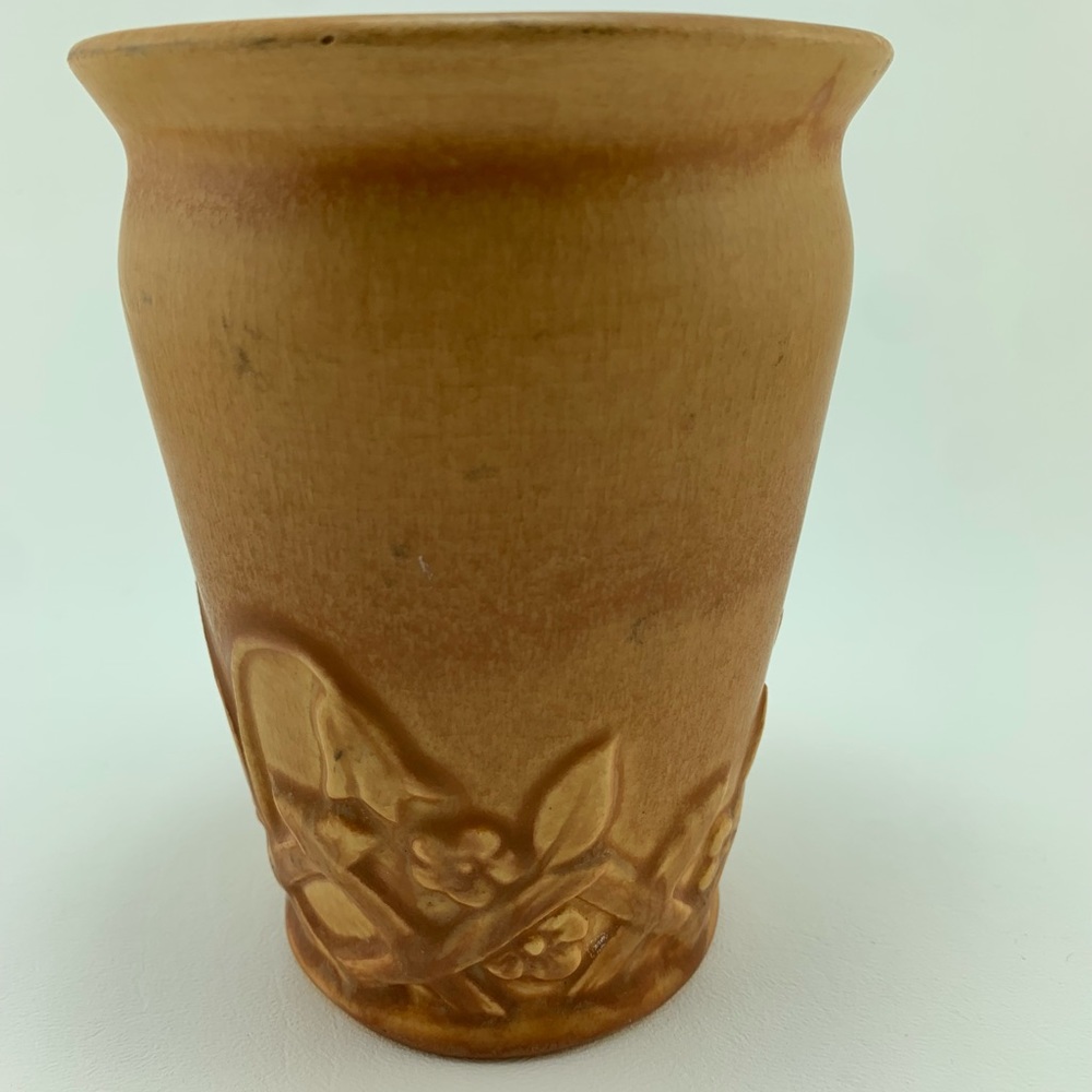 Vintage Weller Mid Century Indoor Flower Vase.